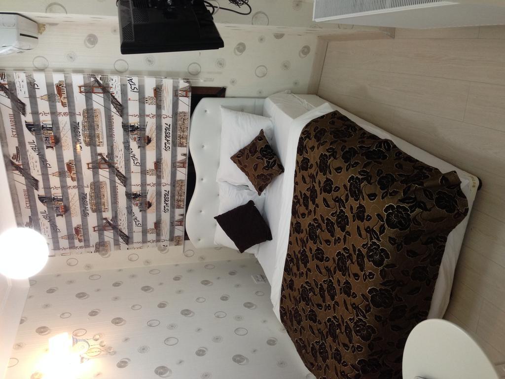 Galata Melling Aparthotel Istanbul Room photo