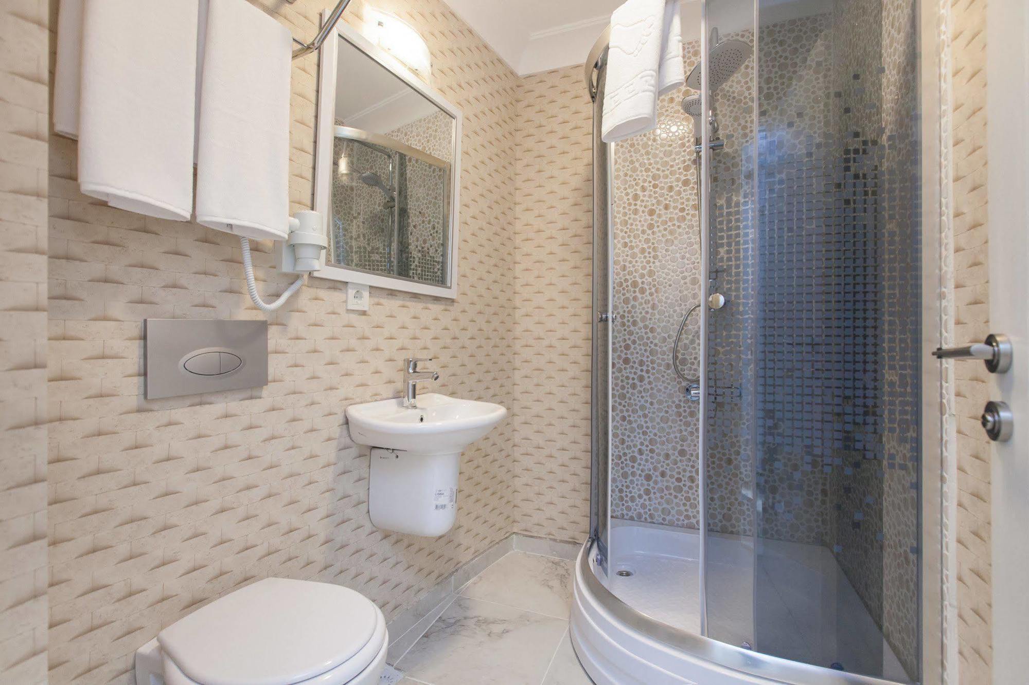 Galata Melling Aparthotel Istanbul Exterior photo